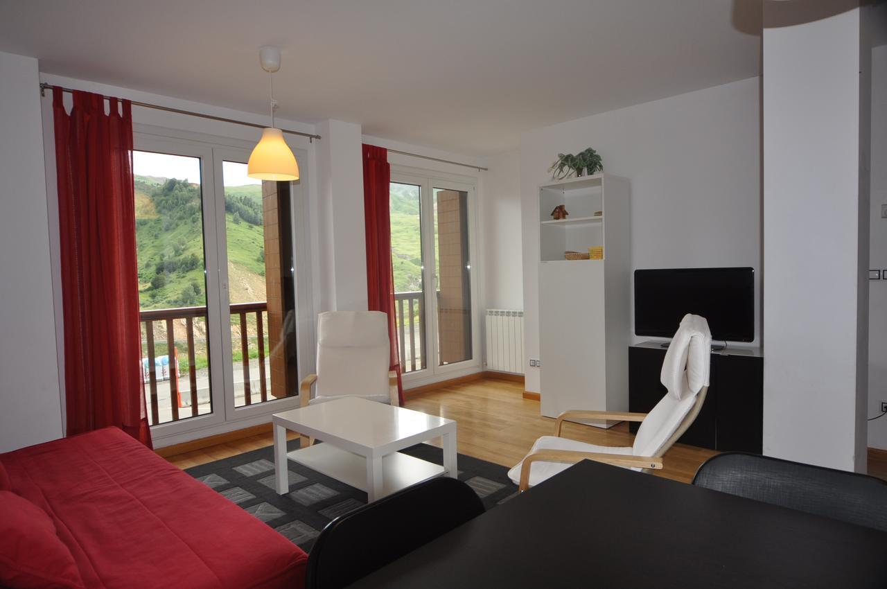 Apartamentos Tirol Formigal Esterno foto