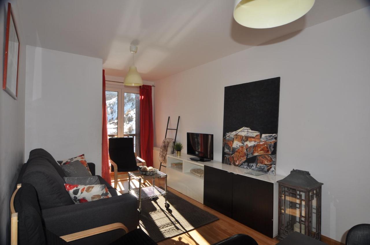 Apartamentos Tirol Formigal Esterno foto
